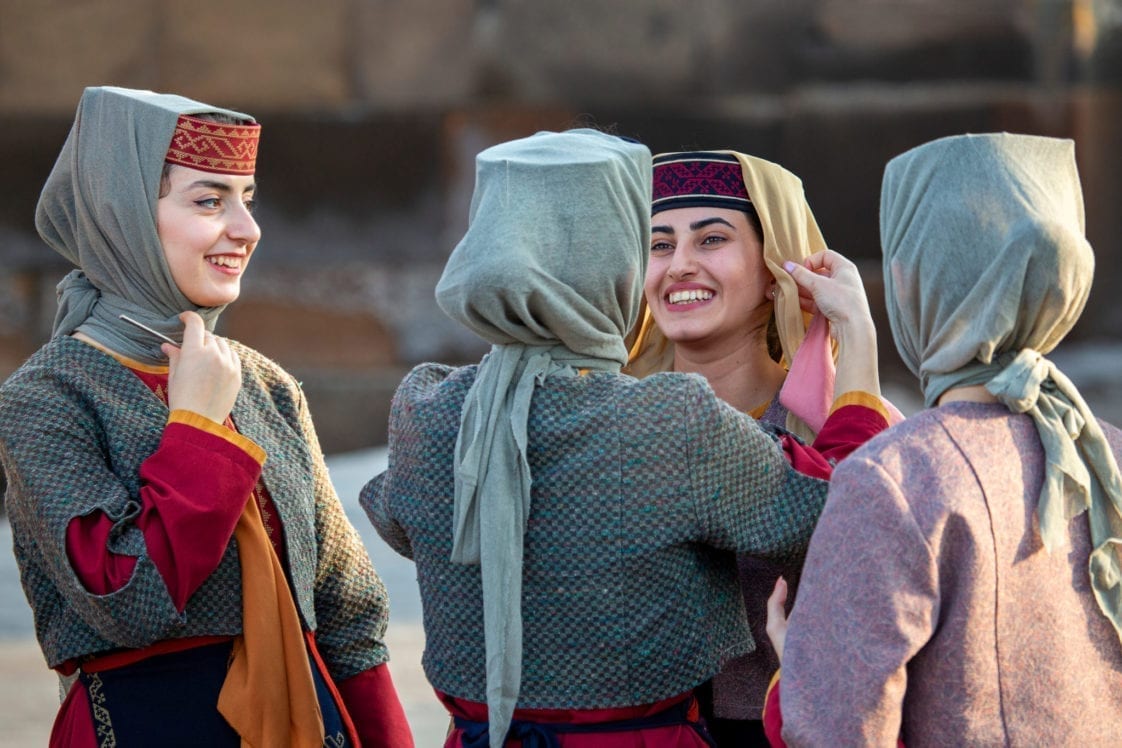 Armenian girls in Armenian traditional dress - GSA Armenian girls in Armenian traditional dress - GSA